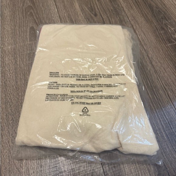 Sundry Women’s Pleated Zip Jogger Size 28 Eggshell - Picture 6 of 6